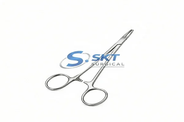 Surgical Needle Holders: Key Differences, Materials and Buying Tips